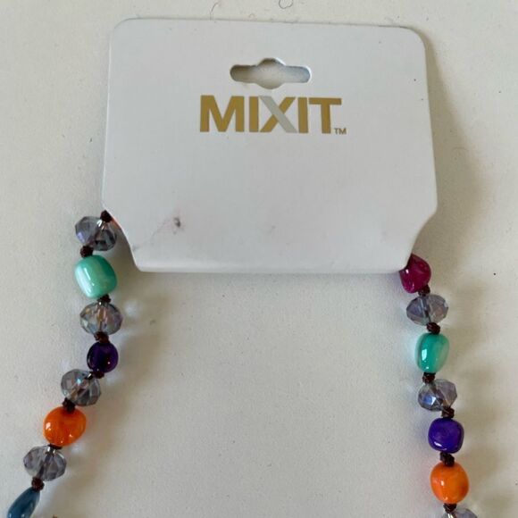NIB MixIt Matching Necklace and Earrings - Picture 5 of 8